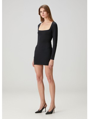 Skims Square Neck Siyah Midi Elbise