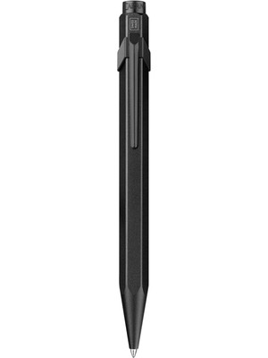 Caran D'Ache 849™ Black Code Metal Tükenmez Kalem