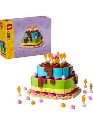 LEGO Doğum Günü Pastası 7+ Yaş 219 Parça Dekoratif Masa Süsü Yapı Oyuncağı Seti 40815