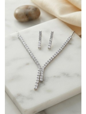 Aesco Kare Zirkon Taşlı Su Yolu Kolye ve Küpe Set TJ-BKO11157