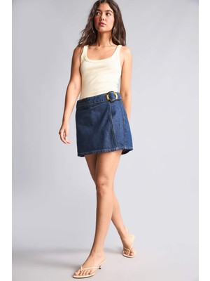 DeFacto %100 Pamuk Asimetrik Kesim Mini Jean ŞORT I3185AX26HS