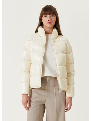 Moncler Krem Mont