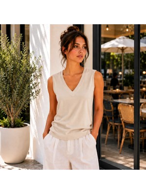 Hayalet Kadın V Yaka Kolsuz T-Shirt Ultra Soft Basic Bluz