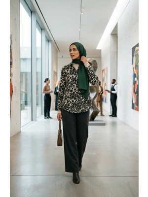 Sefa Merve Viskon Kumaş Leopar Desenli Gömlek 32543-02 Haki