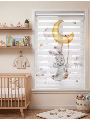 Adhome Hilal Üzerinde Tavşan Desenli Çocuk Odası Dijital Baskılı Zebra Perde | Ölçü: 30 x 30