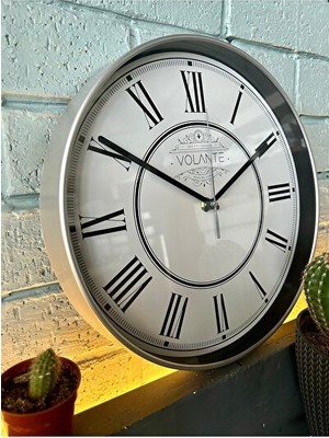 Lusenne Duvar Saati: Şık Gerçek Cam Kaplamalı Elegant , 30 cm Çapında Modern Tasarım