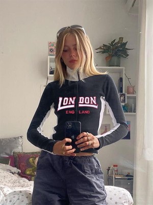 Touz London Baskılı Fermuarlı Siyah Crop