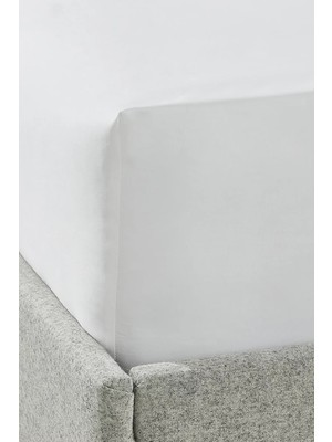 The White Company Symons 1000 Tel Mısır Pamuklu Lastikli Çarşaf