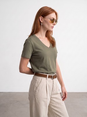 Dilvin 32847 Lyocell Karışımlı V Yaka T-Shirt-Haki