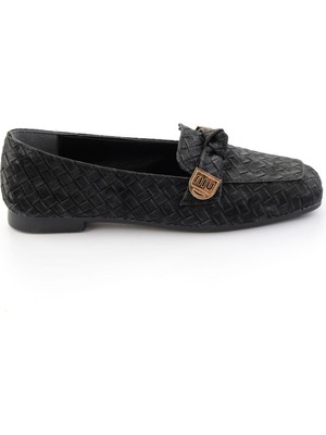 Bambi Siyah  Kadın Loafer Ayakkabı K01641022471