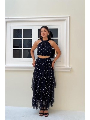 Neşeli Butik Kadın Siyah Puantiye Desenli Halter Yaka Bluz Kat Kat Etek Ikili Takım NBMY4093