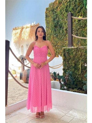 Neşeli Butik Kadın Pembe Ince Askılı Puantiye Desen Göğüs Drapeli Midi Boy Elbise NBMY4037
