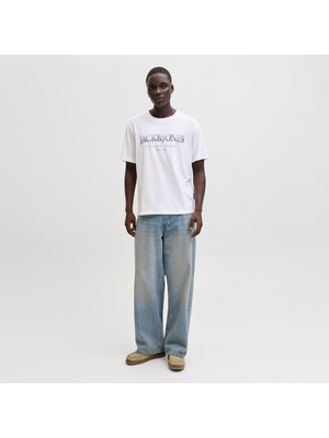 Jack & Jones Erkek Gögüs Logo Baskili Tisört - Devin