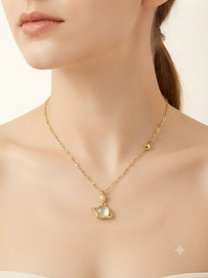 Gezegen ve Yıldız Figürlü Gold Kolye