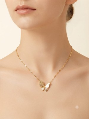 Kelebek Figürlü Zirkon Taşlı Gold Kolye
