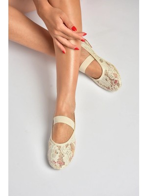 Fox Shoes Y726924306 Bej Dantel Kadın Babet