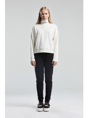 Benmanaj Kadın Beyaz Sweatshirt