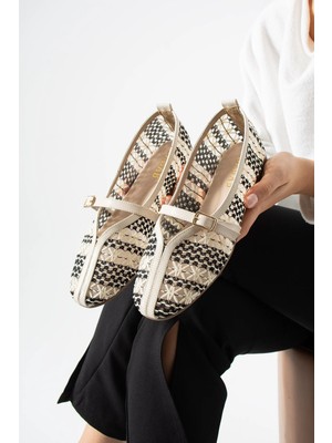 Dabab Shoes Marvena Kadın Ekru Siyah Çapraz Bantlı Dantel Detaylı Şeffaf Dokulu Babet