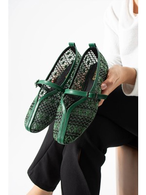 Dabab Shoes Marvena Kadın Zümrüt Yeşili Çapraz Bantlı Dantel Detaylı Şeffaf Dokulu Babet