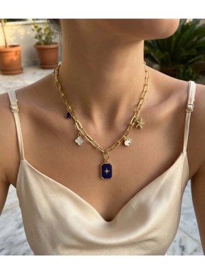 Guvdin Gold Renk Lacivert Taşlı Figürlü Zincir Kolye - Modern Tasarım Takı