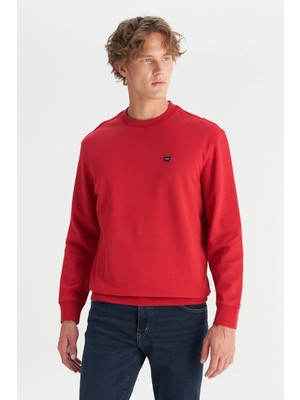 Wrangler Erkek Patch Logo Sweatshirt Red