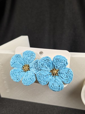 Mia Donna Jewelry Mia Donna Boncuk Işleme 5 Yaprak Çiçek Model Renkli Kadın Yaz Küpesi