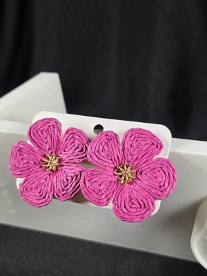 Mia Donna Jewelry Mia Donna Boncuk Işleme 5 Yaprak Çiçek Model Renkli Kadın Yaz Küpesi