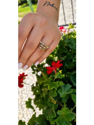 River Accessoriess 14K Lacivert Taş Detaylı Gold Yüzük