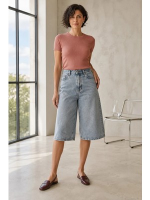 Ivoire Wear Açık Mavi Yüksek Bel Geniş Paça Bermuda Denim Kadın Şort