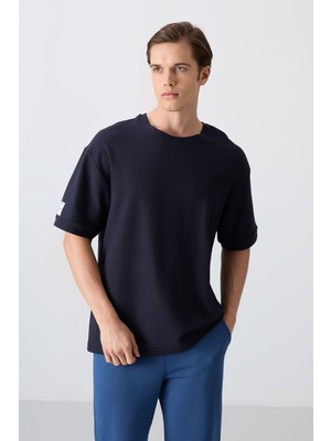 Tommy Life Lacivert Pamuklu Kalın Yüzeyi Dokulu Oversize Fit Basic Erkek T-Shirt - 88339