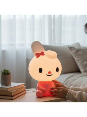 Hediyesahibi My Melody LED Gece Lambası Şarjlı Silikon Dokunmatik Çocuk Odası Masa Lambası