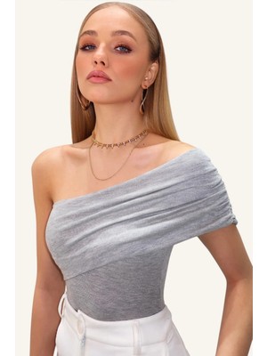 TeknoKapsül Trend Alaçatı Stili Kadın Grimelanj Yumuşak Dokulu Madonna Yaka Beli Drapeli Yazlık Bluz ALC-X13468