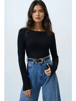 TeknoKapsül Trend Alaçatı Stili Kadın Siyah Kayık Yaka Basic Transparan Bluz ALC-X14362