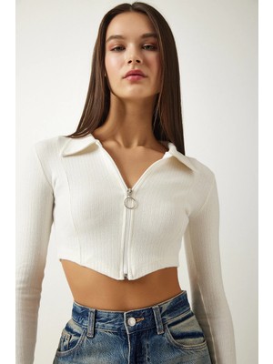 TeknoKapsül Happiness Istanbul Kadın Ekru Fermuarlı Polo Yaka Crop Örme Bluz CE00090