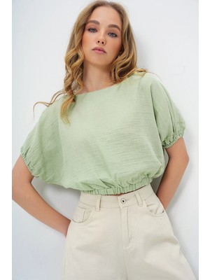TeknoKapsül Trend Alaçatı Stili Kadın Yeşil Müslin Kumaş Kayık Yaka Dokuma Crop Bluz ALC-X13694