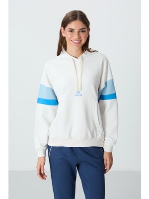 Ekru Kompakt Pamuklu Kalın Pürüzsüz Dokulu Kapüşonlu Oversize Fit Kadın Sweatshirt - 97290