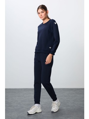 Tommy Life İndigo Kompakt Pamuklu Kalın Pürüzsüz Dokulu O Yaka Oversize Fit Kadın Eşofman Takım - 95341