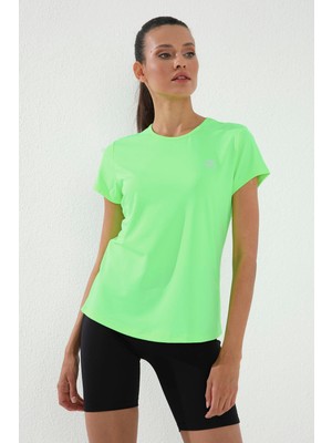 Tommy Life Neon Yeşil Basic Kısa Kol Standart Kalıp O Yaka Kadın T-Shirt - 97144