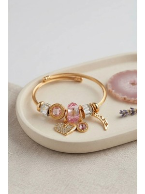 Nuveden Kalp Model Gold Renk Pembe Charmlı Bileklik