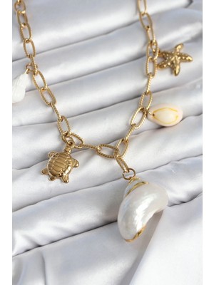 DS LLC 316L Çelik Gold Renk Deniz Kabuğu Charmlı Kadın Kolye Dsllc-Ilkelgym1