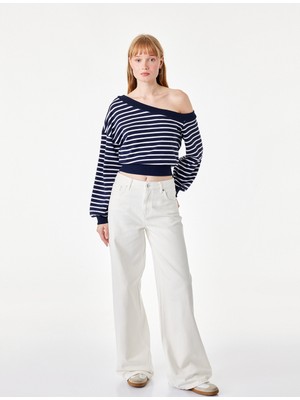 Koton Rahat Kalıp Kayık Yaka Uzun Kollu Çizgili Crop Sweatshirt