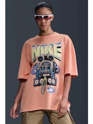Nike Sportswear Oversize Ss Womens Tee Grafik Baskılı Bol Kesim Kadın Tişört Turuncu