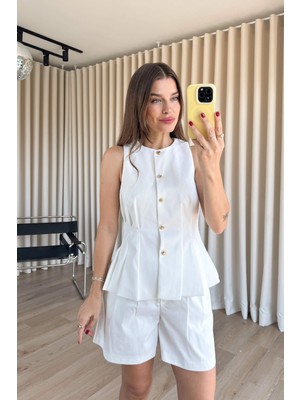 Sue Store Beyaz Belden Oturtmalı Pileli Yelek Şort Takım