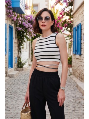 Lela Çizgili Slim Fit Bağlama Detaylı Crop Bayan Crop 5865715