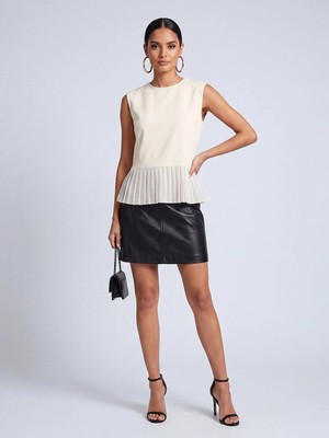 Farren Kolsuz Pileli Peplum Detaylı Bluz