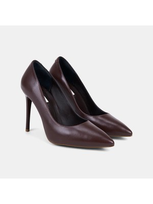 Desa Kadın Kahve Sivri Burunlu Klasik Deri Stiletto
