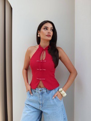 Esra Helvacı Süs Düğmeli Halter Yaka Bluz