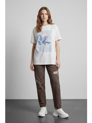 Quzu 24Y180223 Baskı Detaylı Kadın T-Shirt