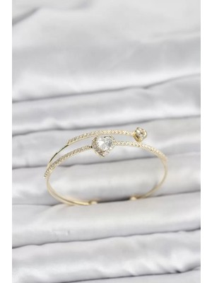 Uravas Store Pirinç Gold Renk Kalp Model Zirkon Taşlı Kadın Bileklik TJ-BB8521