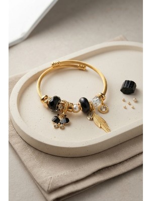 Uravas Store Kelebek Model Gold Renk Siyah Charmlı Bileklik